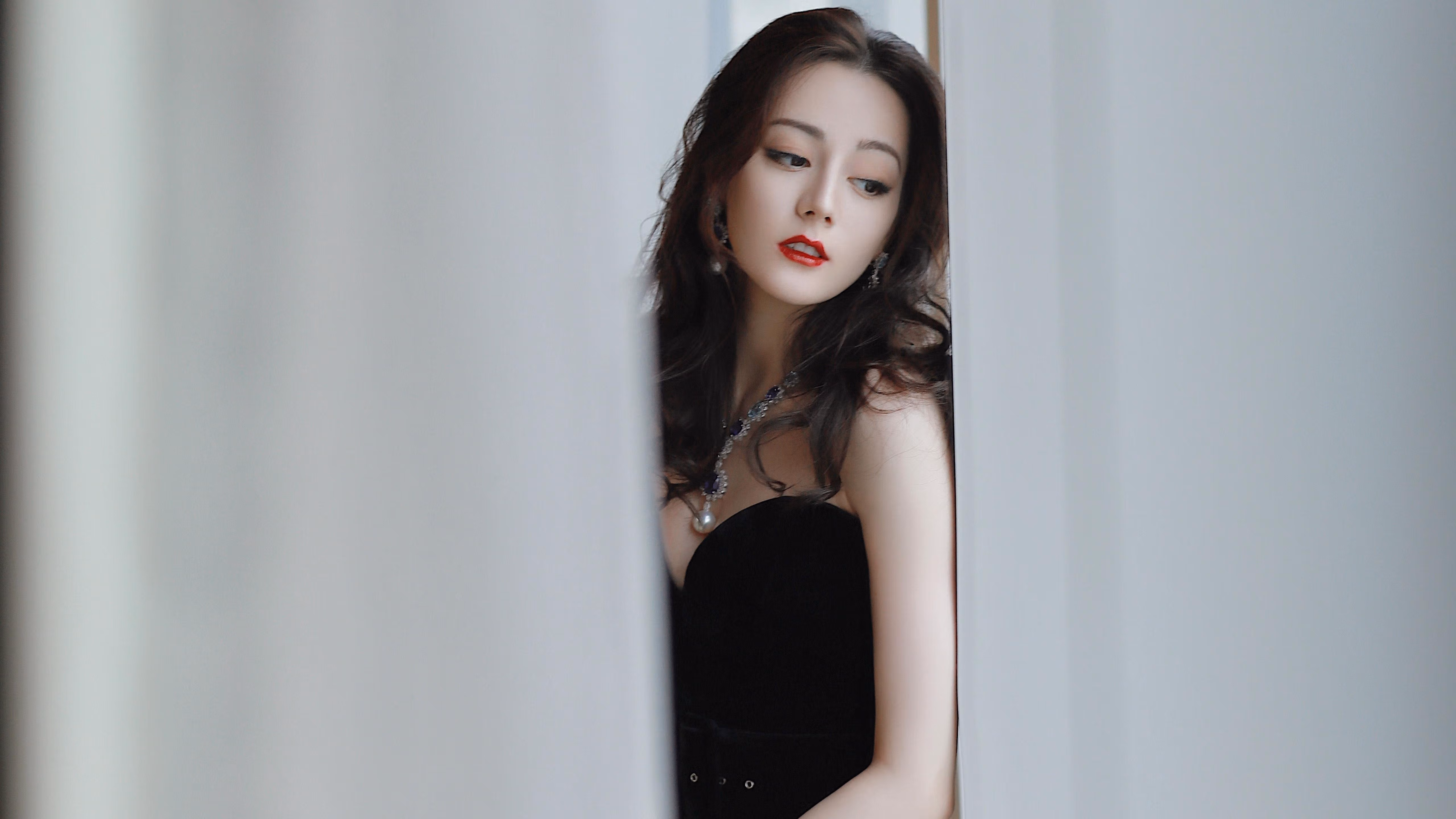 电子竞技的法学研究：权益保护与法律规范，电子竞技相关的政治法律环境