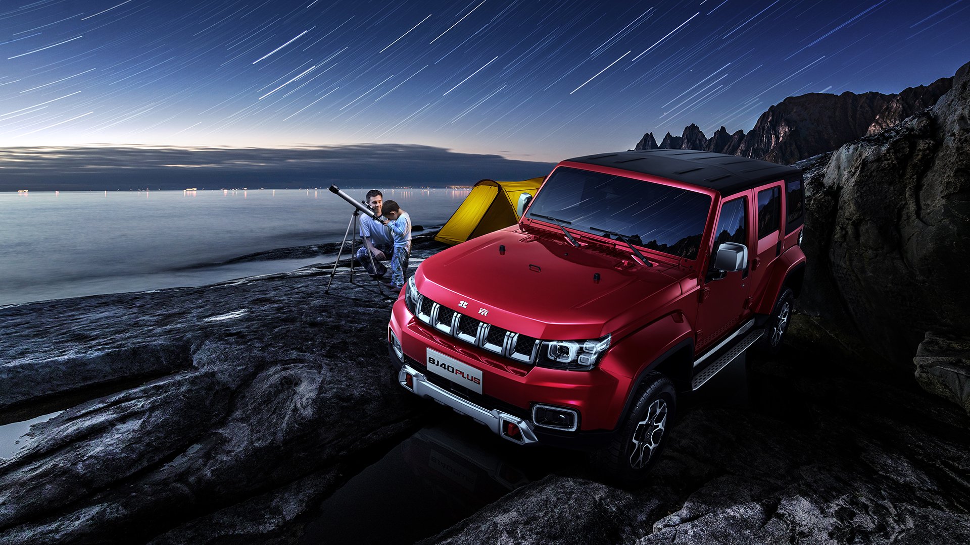 球队内部外援交流密切，战斗力迅速提升，足球比赛外援