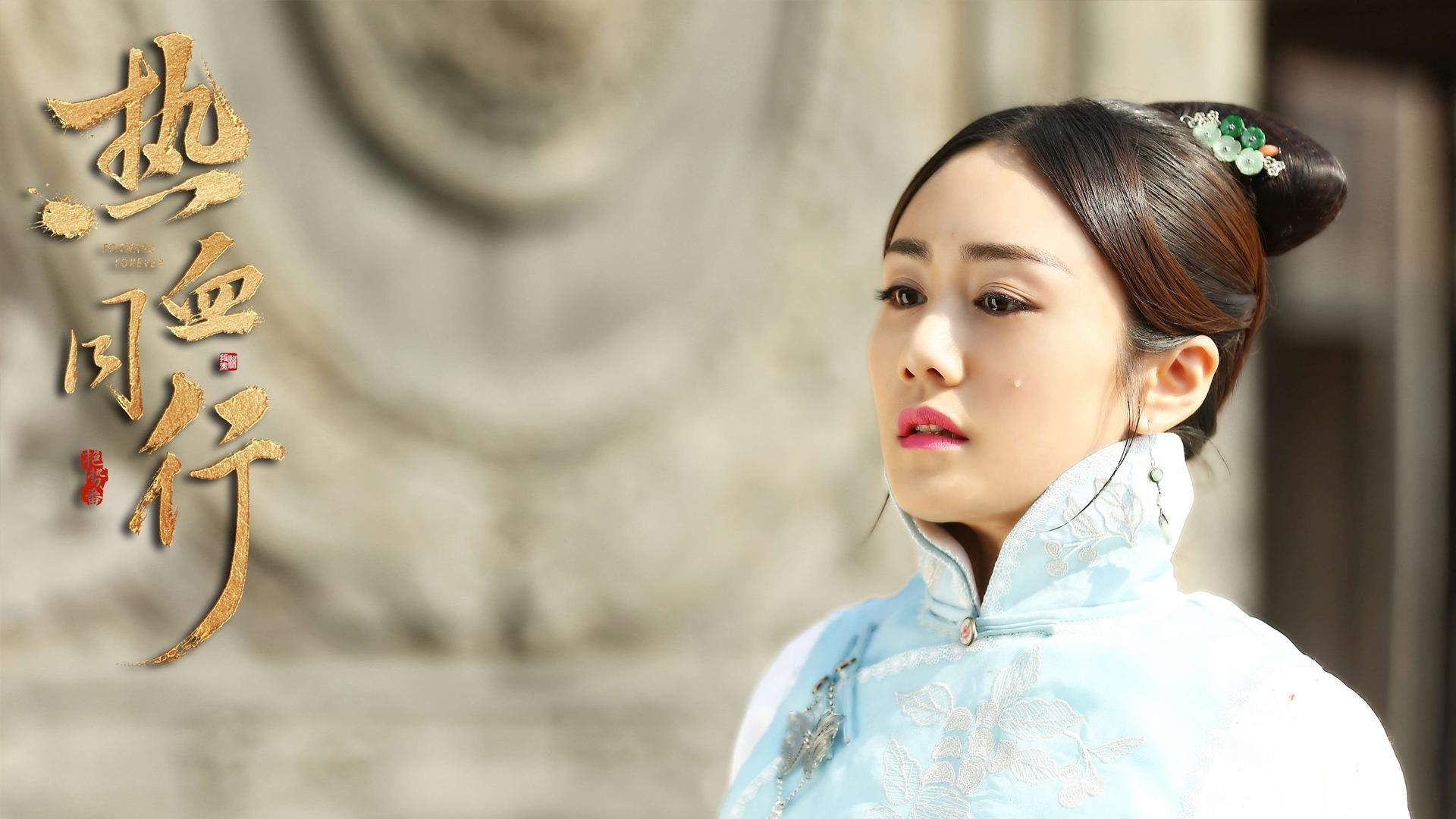 弗赖堡整体防守提高限制射门空间，弗赖堡位置