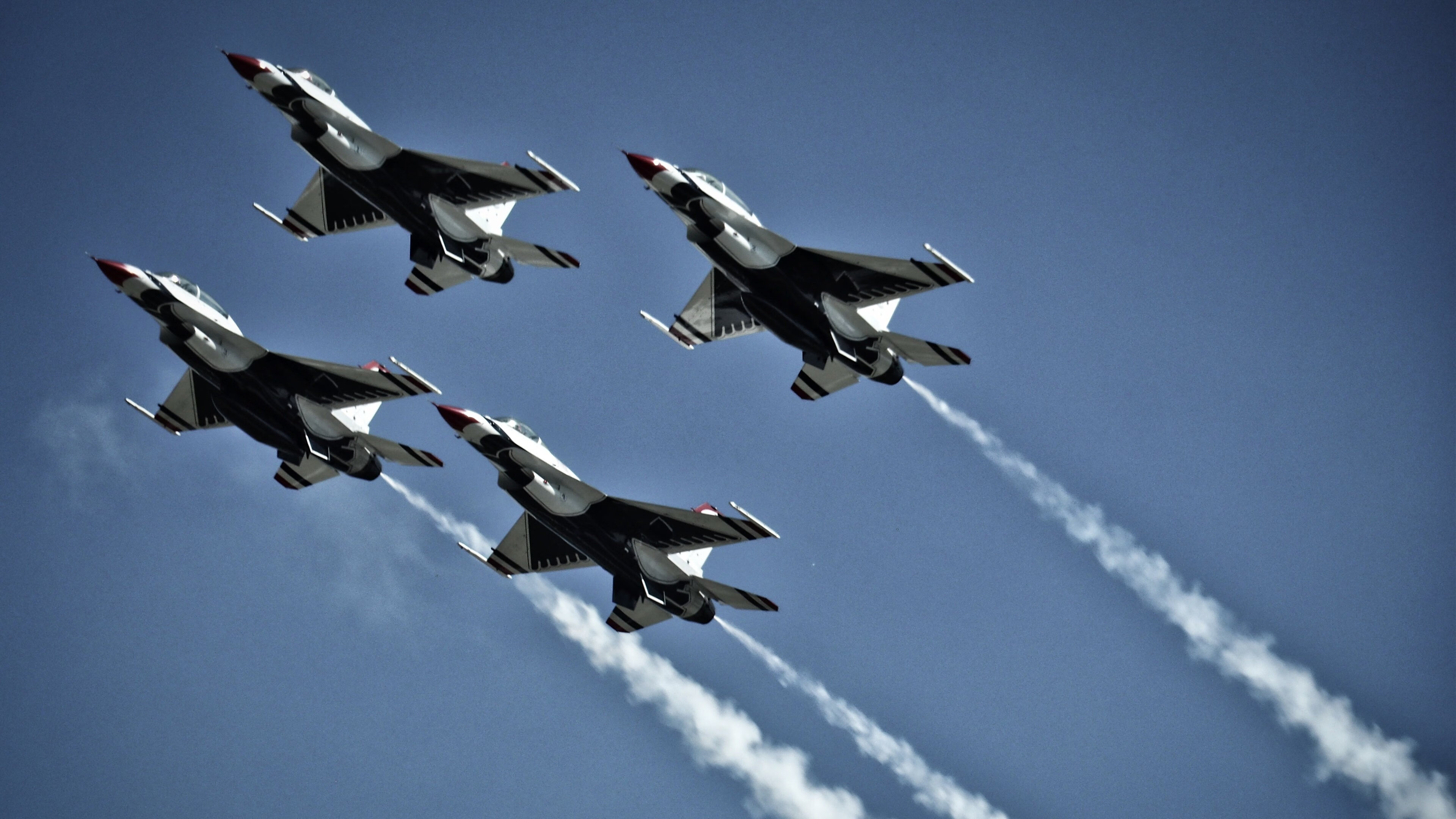 九游娱乐官网 (jiuyou)-英超赛季中期最佳阵容预测，英超赛季总结